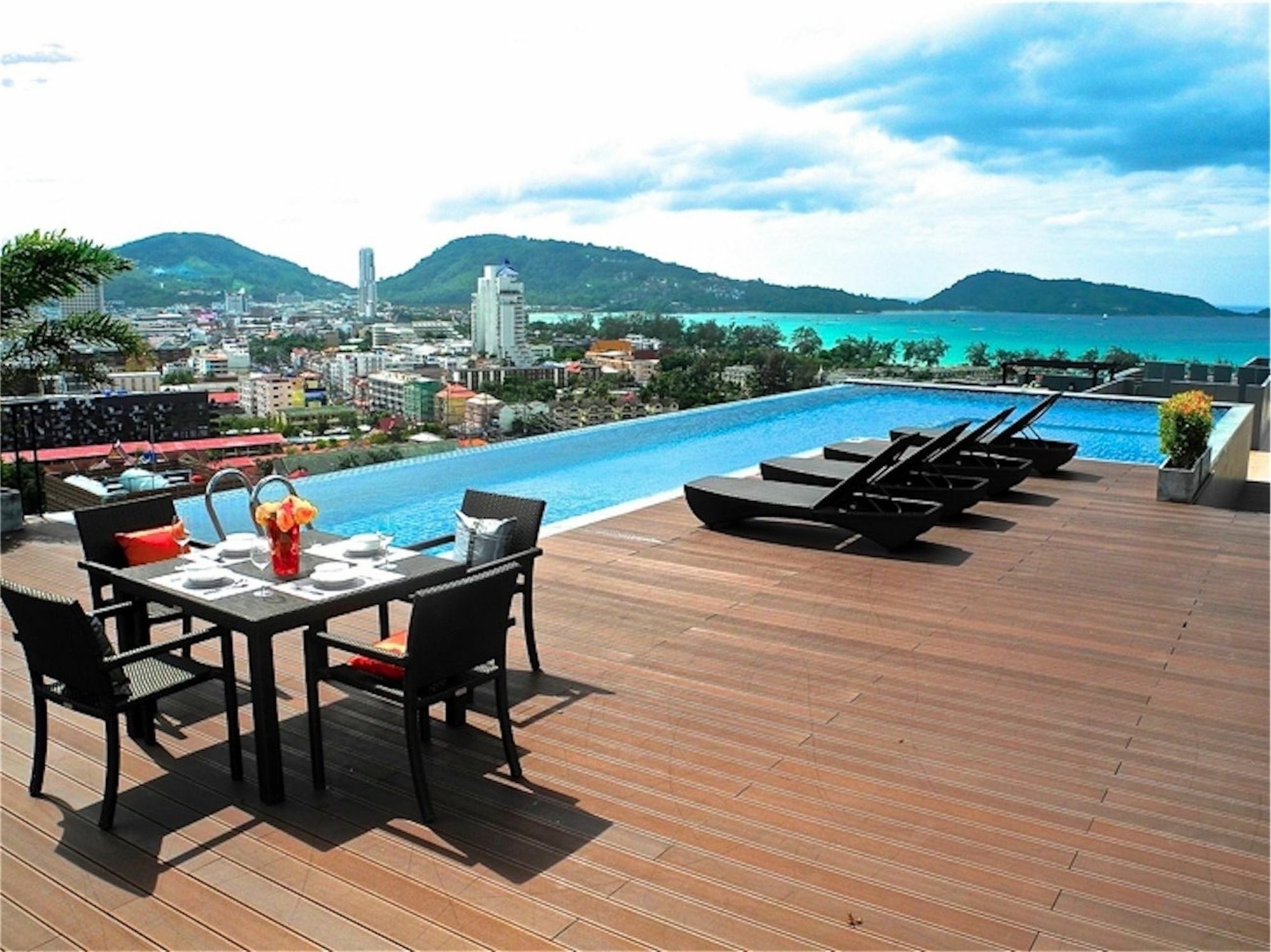 Bliss Patong 2 Bedrooms Apartment מראה חיצוני תמונה